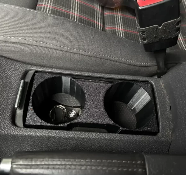 Volkswagen Golf 5/Golf 6 Bardaklık